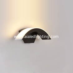 China IP65 iluminación impermeable de la pared de exterior de la puerta 12W que cabe fuera de las lámparas de limitación de la lámpara de pared para el chalet proveedor