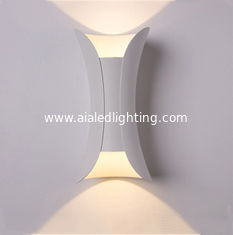 China Luz interior de aluminio simple moderna de la pared de la torre del cantón de la lámpara de pared de la lámpara de pared del LED proveedor