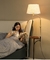 E27 tipo moderno de carga inalámbrico dimmable tabla de lujo ligera de la tela USB del dormitorio de la lámpara de pie que se coloca ligera para el hotel proveedor